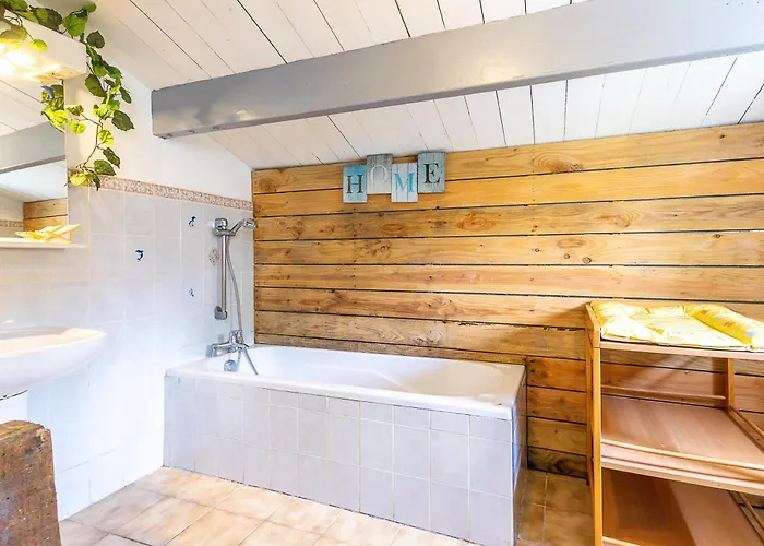 New - Jennifer Piscine Et Saint-Jean-de-Monts